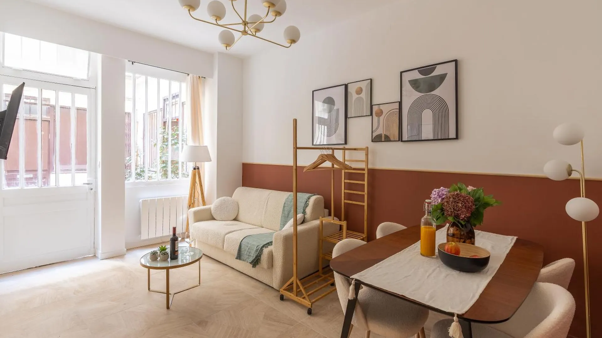 Apartment Calm And Cozy Flat - Central Location Paris France